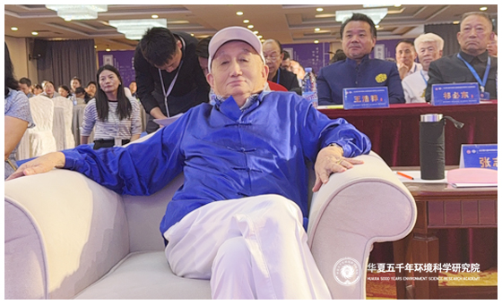 张志哲1.jpg 张志哲1.jpg